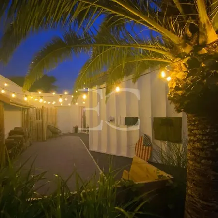 Easy Cles- Center 3 Bedrooms Ac