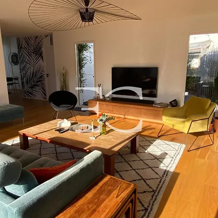 Easy Cles- Center 3 Bedrooms Ac *