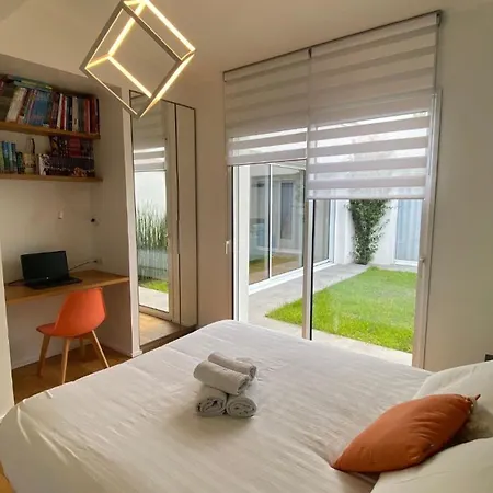 Easy Cles- Center 3 Bedrooms Ac
